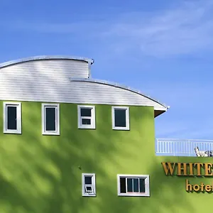 https://white-cat-hotel.khao-lakhotels.com
